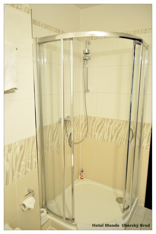 Hotel Monde Uherský Brod エクステリア 写真